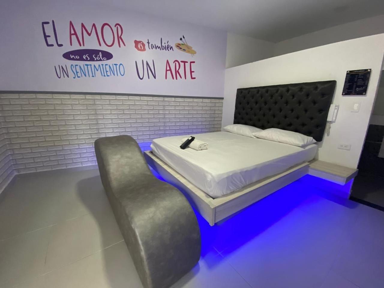 Donde Tu Quieras Hostal Neiva  Luaran gambar